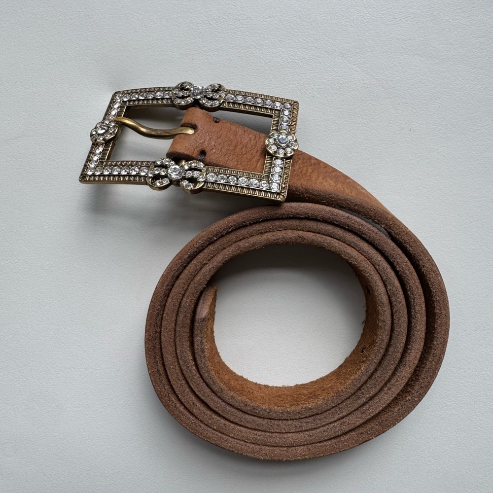 New never worn Ralph Lauren leather and crystals belt size M